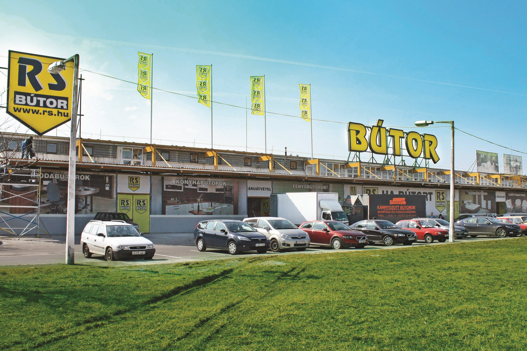 RS Bútoráruház Budaörs